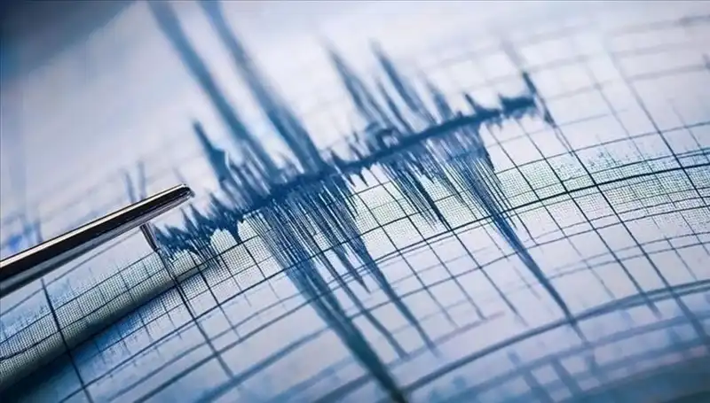 Ege Denizi'nde Beklenmedik Bir Deprem: Tehlike Kapıda mı?