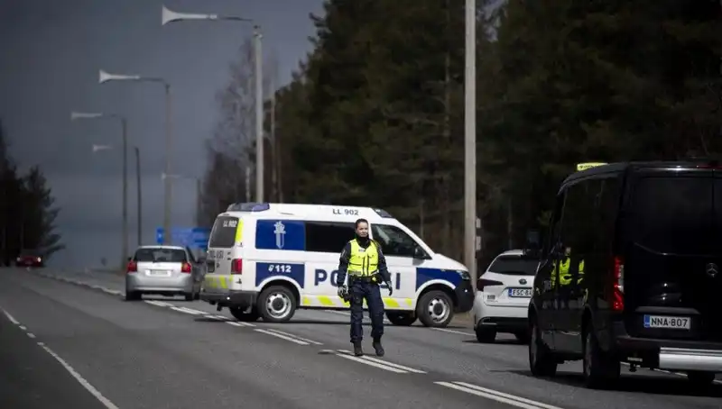 Finlandiya'da Okulda Dehşet Anları: Bıçaklı Saldırıda 3 Öğrenci Yaralandı