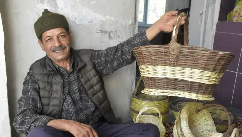 Dede Yadigarı: Geleneksel Mesleğin Son Ustası 60 Yıldır Aynı İşte!