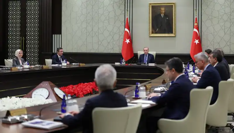 Kabine Üyelerinden 1 Mayıs Mesajı: İşçi Bayramı’nın Önemi ve Geleceği