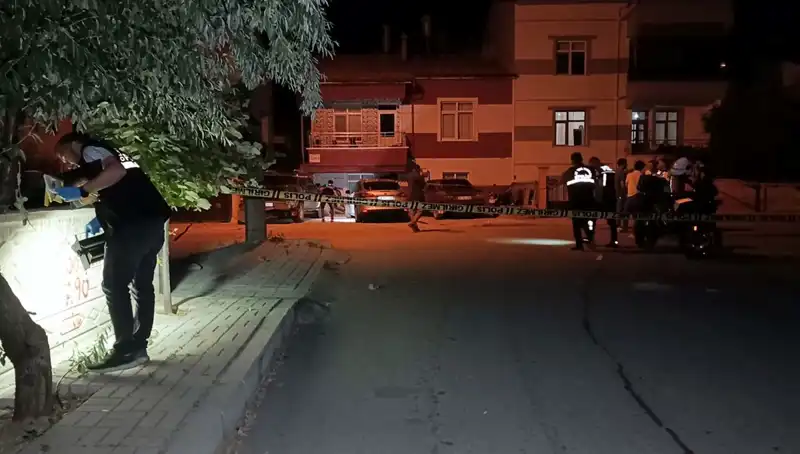 Karaman'da Dehşet Anları: Kız Arkadaşıyla Tartışan Genç, Korkunç Bir Olaya İmza Attı