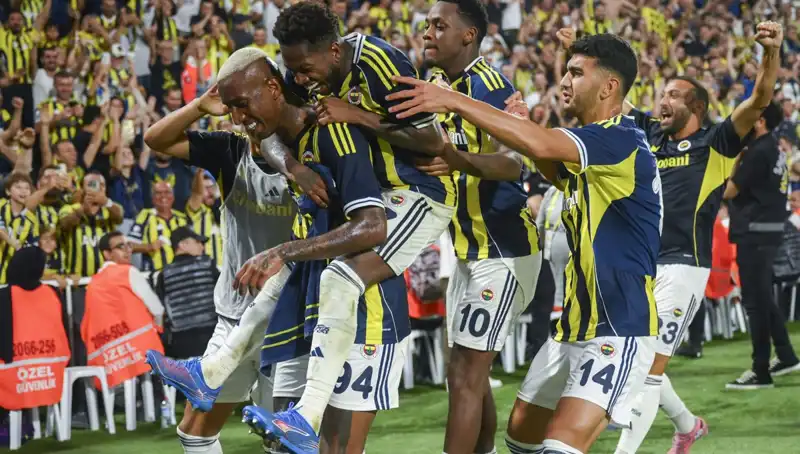 Fenerbahçe’nin Cafe ve Restoran Gelirleri, Sezon Sonunda Rekor Kıracak mı?
