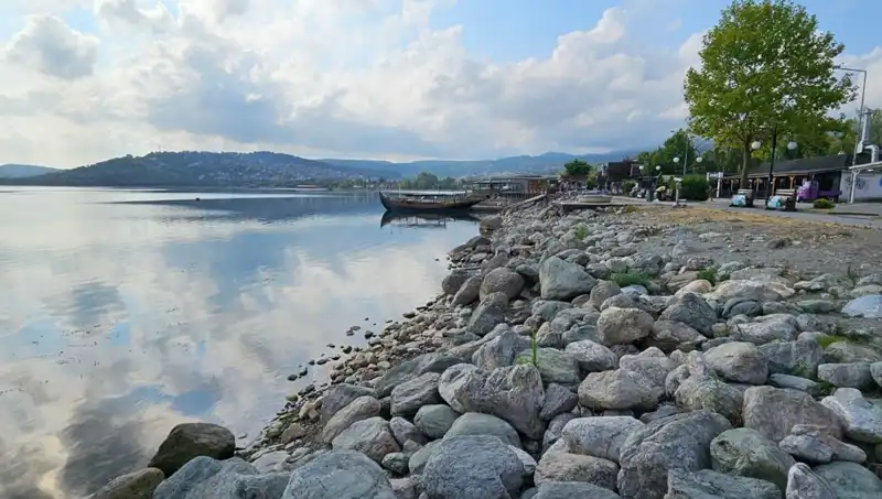 Sapanca Gölü'nde Su Seviyesi Alarm Veriyor: Nedenleri ve Çözümleri