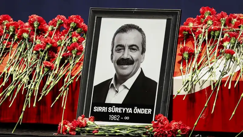 Meclis'te Sırrı Süreyya Önder Anması: Unutulmayan Bir İsim