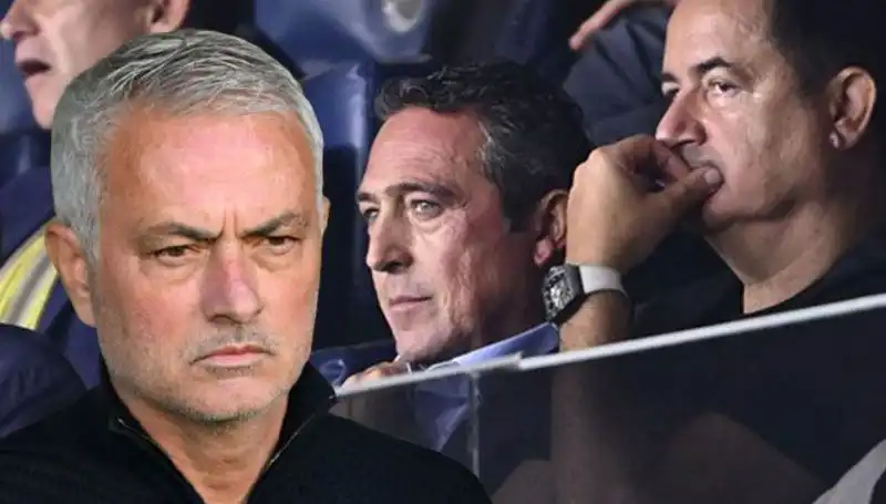 Fenerbahçe, Mourinho'nun Geleceği Hakkında Heyecan Verici Açıklama Yaptı