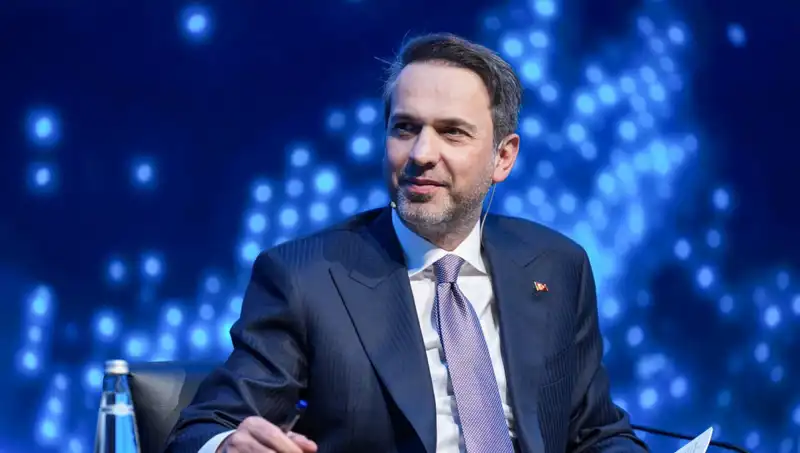 Karadeniz'de Beklenen Müjde: Bakan Bayraktar'dan Önemli Açıklamalar!