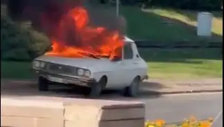 Meclis Önünde Beyaz Toros Yangını: ÖTV İndirimi İçin Protesto