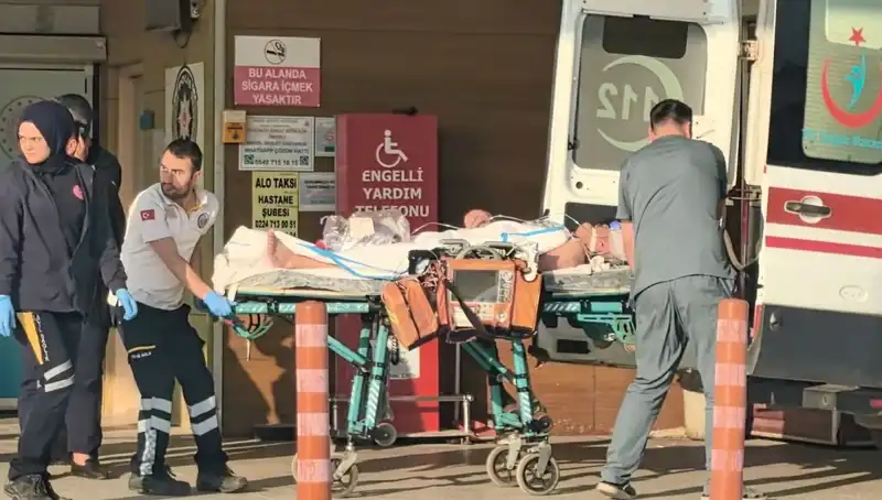Sahte Alkol Skandalı: Komalı Vakalar Artıyor, Türkiye Gündeminde Neler Oluyor?