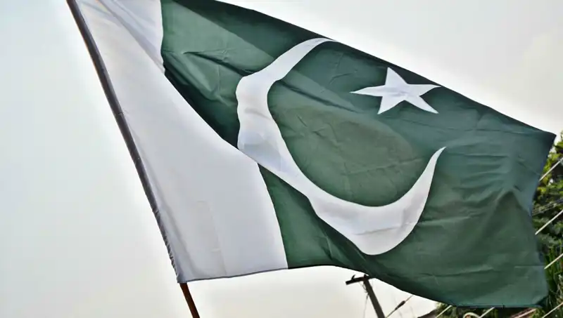 Pakistan'da Yıkılan Bina Faciası: Ölü Sayısı Artıyor, Yetkililer Inceleme Başlattı