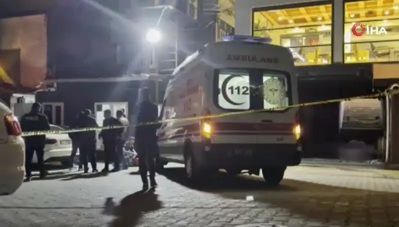 Gece Kulübü Önünde Gerilim: Alacak Verecek Cinayeti Savaşında Son Verdi