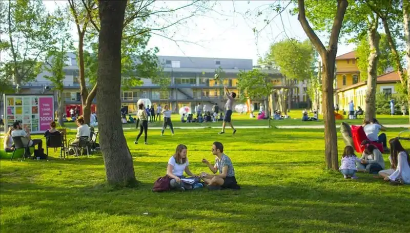 Can Holding'e Operasyon: YÖK ve MEB'den Bilgi Üniversitesi ve Doğa Koleji Açıklaması