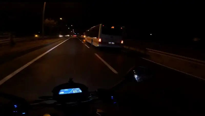 Otobüs Çarpmasıyla Yaralanan 41 Yaşındaki Vatandaşın Durumu Ciddiyetini Koruyor