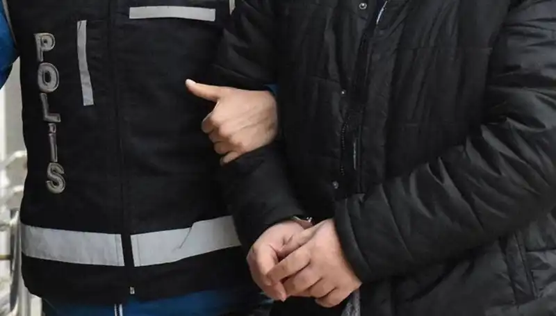 Emniyet ve TSK'da FETÖ Operasyonları: İçeride Neler Oluyor?