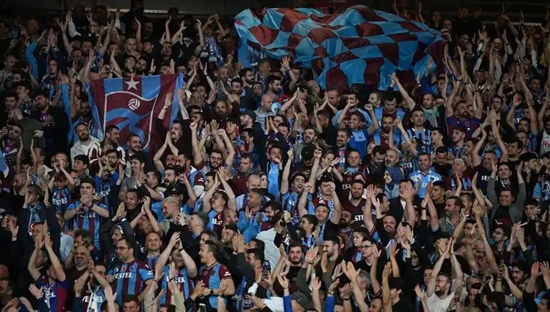 Trabzonspor-Galatasaray Maçının Biletleri Çıktı, Taraftarları Bekliyor!