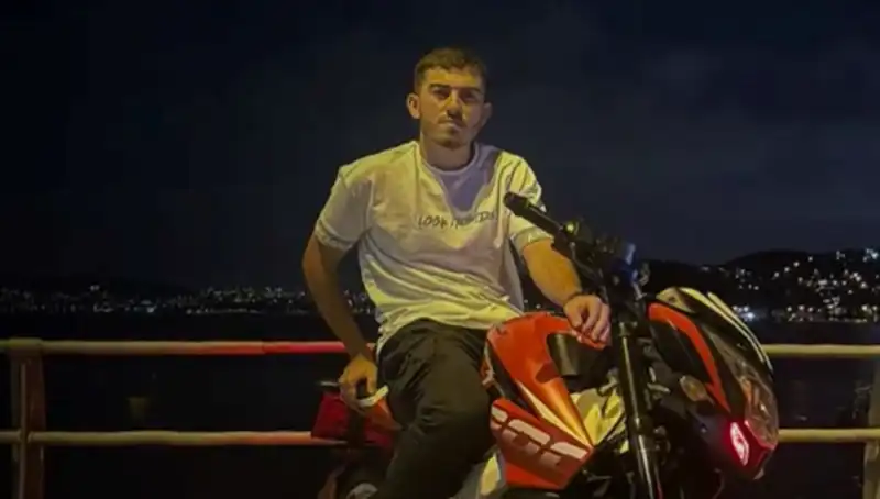 Göktürk'te Gece Yarısı Faciaya Neden Olan Kaza: Genç Kerim Hayatını Kaybetti