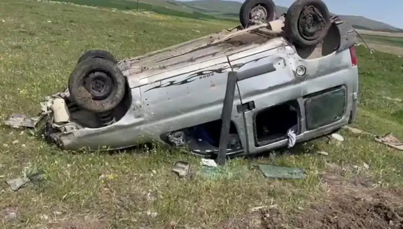 Konya'da Feci Kaza: Otomobil Takla Attı, İki Yaralı Var