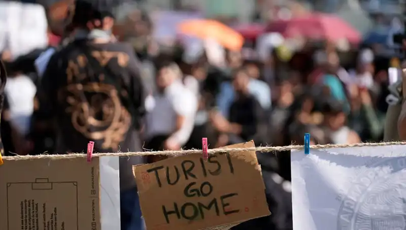 Meksika’da Turist Akınına Tepki: "Evlerimizi Çalmayı Bırakın"