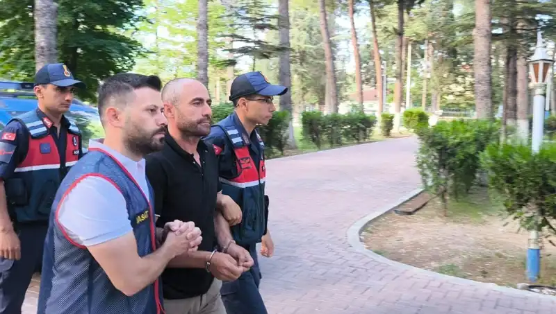 İstanbul'da 140 Kez Hırsızlık Yapan Çeteye Operasyon: 1 Kişi Tutuklandı!