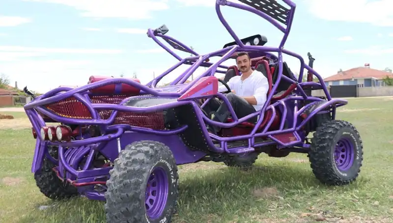 Mad Max Evreninden İlham Alan Genç Mucidin Kendi Arazi Aracını İnşa Etmesi