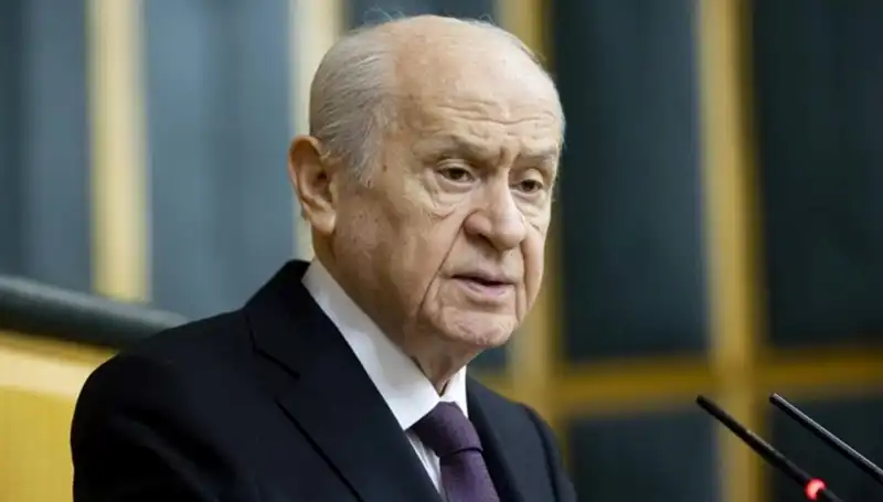 MHP Lideri Bahçeli'den dikkat çeken çağrı: Belediye başkanları yargılanmalı!