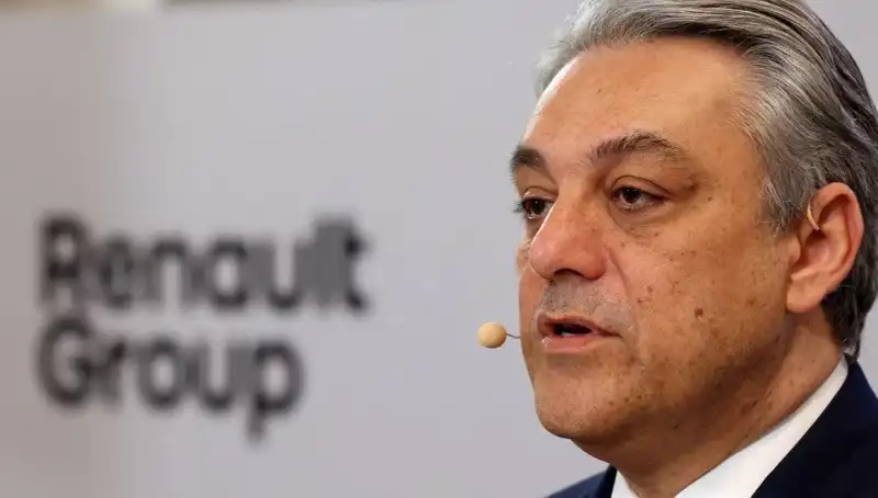 Renault'da Şok Üst Düzey İstifa: Sektördeki Etkileri Nedir?