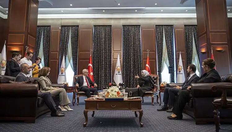 AK Parti'nin Bayramlaşma Programı Açıklandı, CHP'nin Yokluğu Dikkat Çekti