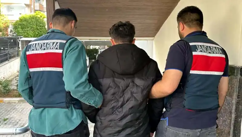 Türkiye'de Dolandırıcılık Şebekesine Büyük Darbe: 35 Kişi Tutuklandı