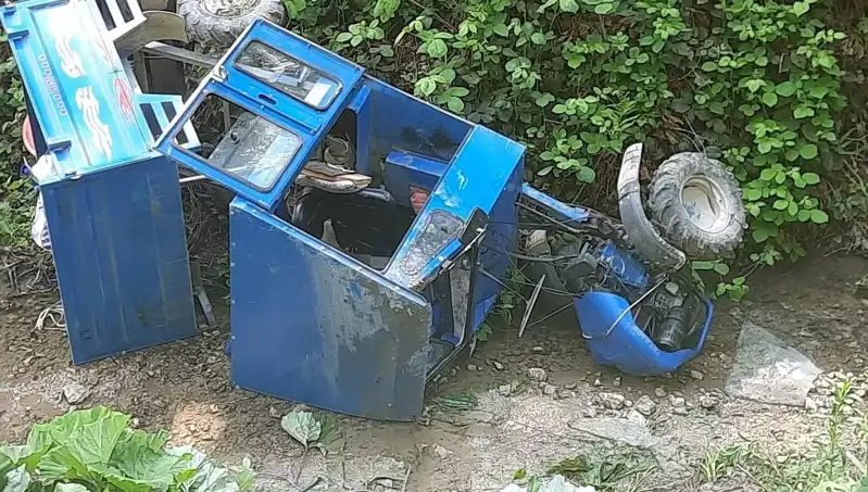 Pat Patın Kontrolden Çıkmasıyla Dereye Devrildi: İki Yaralı Var