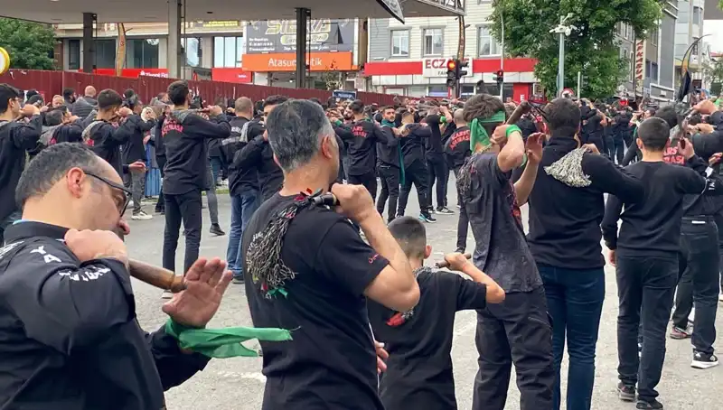 Kars'ta Kerbela Anması: Duygusal ve Coşkulu Tablo