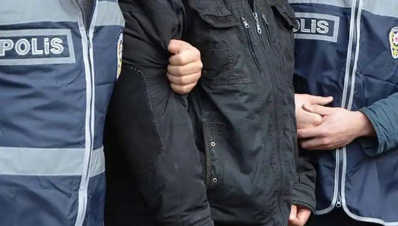 İki İlde Sosyal Medyada Terör Propagandasına 4 Gözaltı